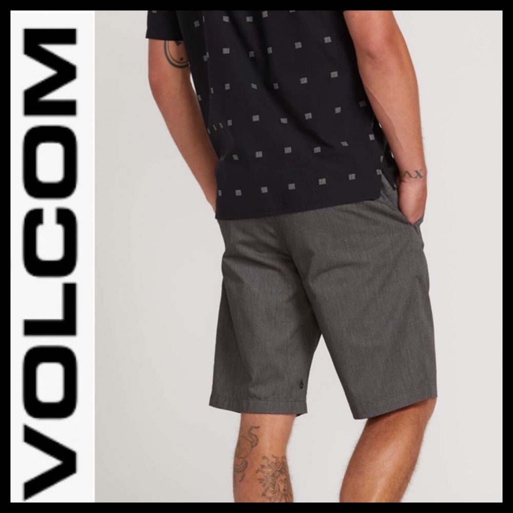 VOLCOM CHINO SHORTS - Picture 2 of 5